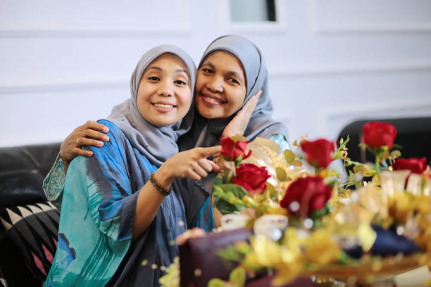 istock Modern Muslim Women in Malaysia 1210611449