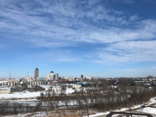 istock Des Moins Winter city View. Sunny Sky. 1210644583