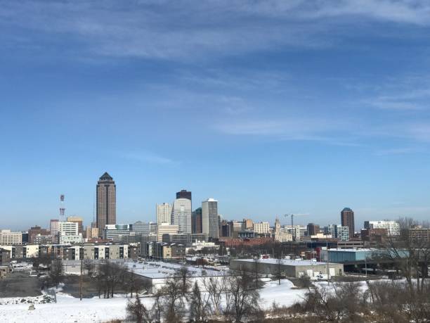istock Des Moins Winter city View. Sunny Sky. 1210644585
