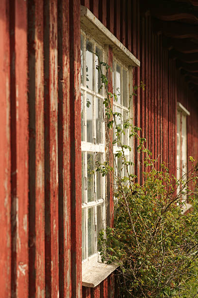 istock Old wooden house 121074917
