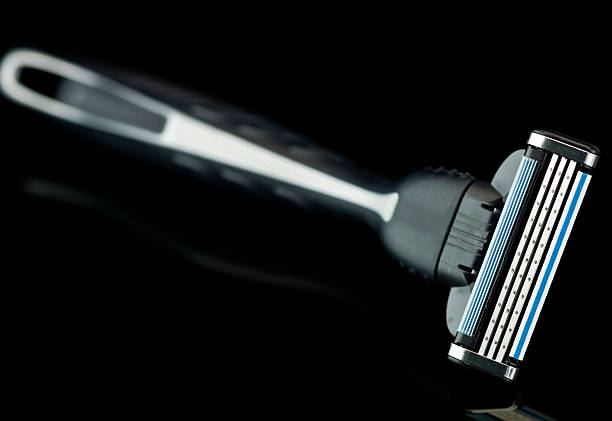 istock Brand new razor 121077660