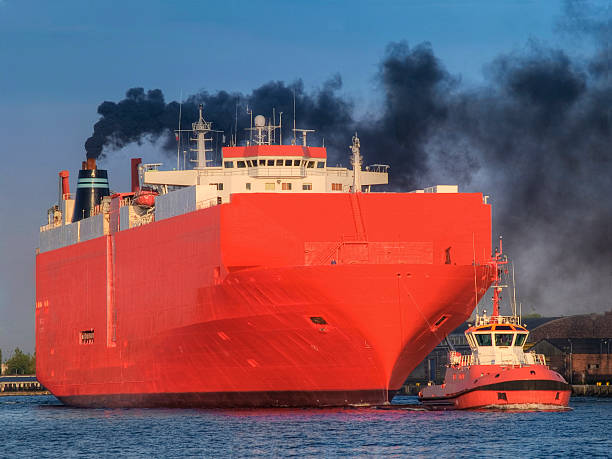 schiff - tugboat towing nautical vessel industrial ship stock-fotos und bilder