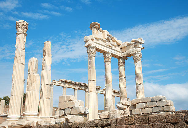 istock Trajan temple in Pergamon Turkey 121091558