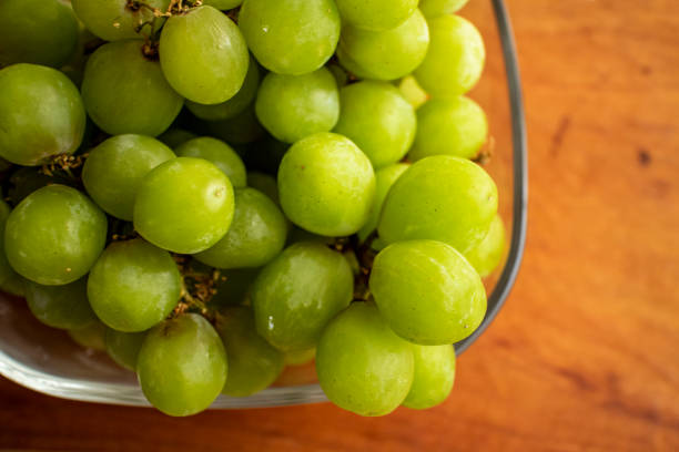 Deliciousgrapes in a glass bowl 9
