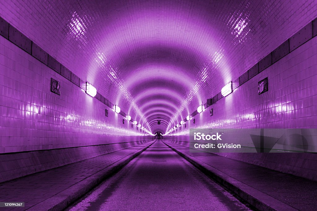 Viola Tunnel - Foto stock royalty-free di Arcata