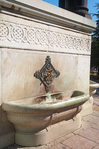 istock The German Fountain in Istanbul, Turkey 121095183
