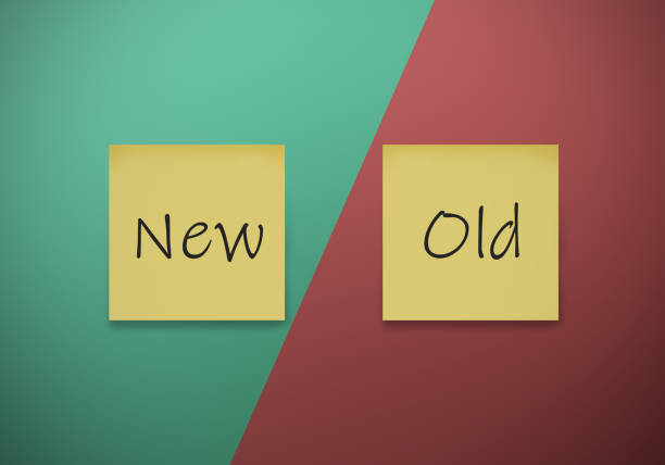 istock Old part over red, and new future over good green 1210954392
