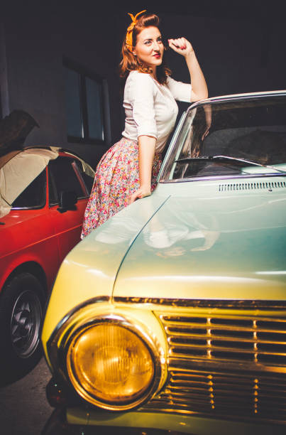 istock Retro style woman 1210970760