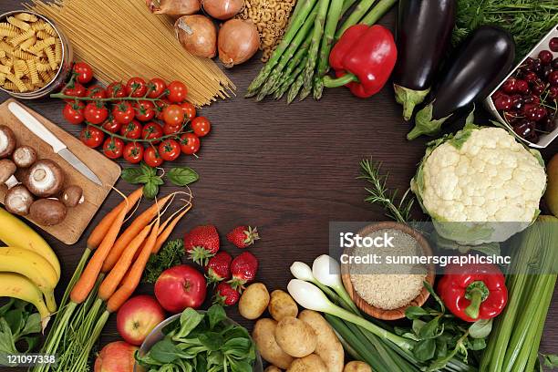 Gesunde Ernährungframe Stockfoto und mehr Bilder von Erdbeere - Erdbeere, Speisepilz - Gemüse, Apfel