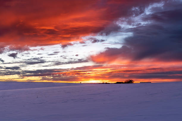 istock A Beautiful Sunset over Farmland 1211008273