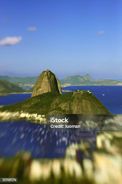 Sugarloaf En Rio De Janeiro Foto de stock y más banco de imágenes de Río de Janeiro - Río de Janeiro, Agua, Aire libre