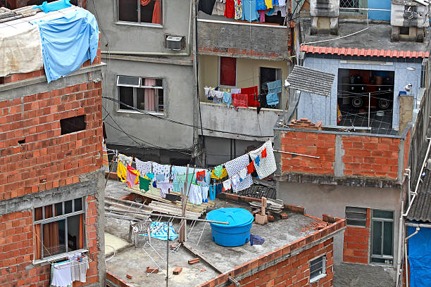 istock Favela detail in Rio de Janeiro 121101201