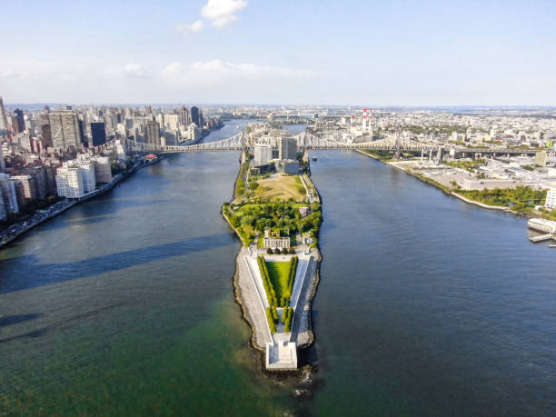 New York roosevelt island Cornell Tech in sunny day, aerial photography New York roosevelt island Cornell Tech in sunny day, aerial photography roosevelt island stock pictures, royalty-free photos & images