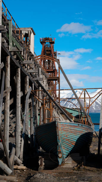 istock Monument in the abandoned Russian arctic settlement Pyramiden, Norway 1211042118