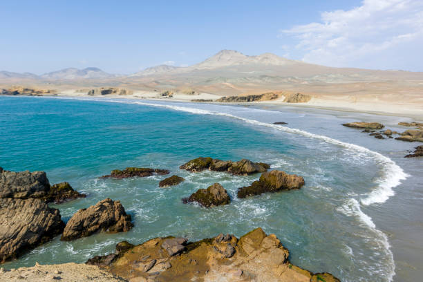 istock Seaside of Huarmey in Ancash, Peru 1211042192