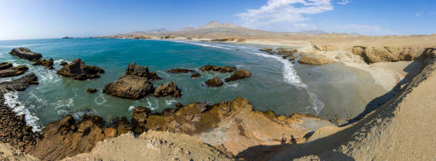 istock Seaside of Huarmey in Ancash, Peru 1211042201