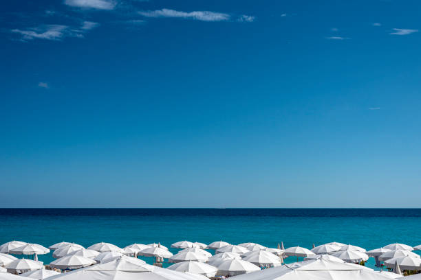 Guarda-chuvas de White Beach - foto de acervo