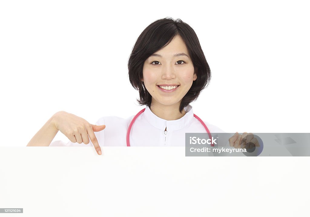 Jeune Infirmière asiatique - Photo de Adulte libre de droits