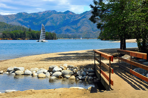 Whiskeytown Lake, Northern California Whiskeytown Lake is a beautiful lake located in Northern California east of Redding mt shasta photos stock pictures, royalty-free photos & images