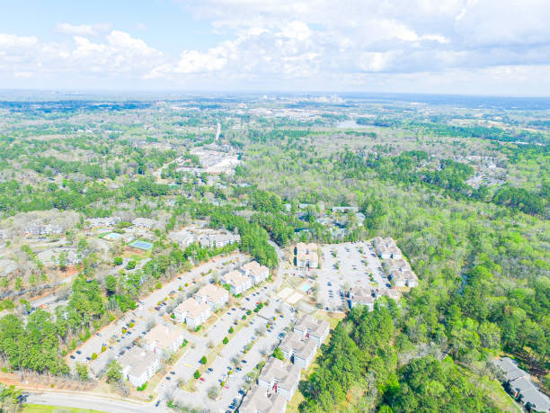 istock Aerial photo for lake in Raleigh 1211299656