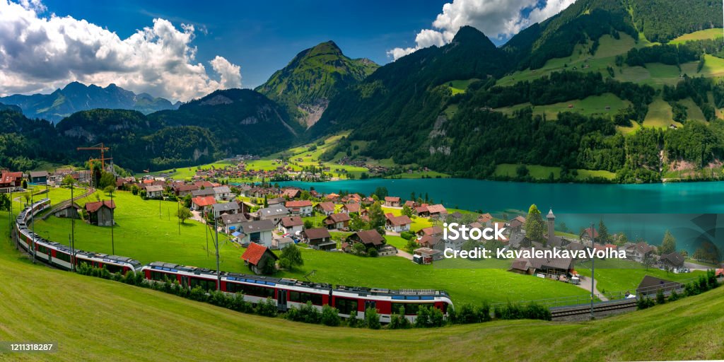 Swiss Village Lungern Switzerland Stock Photo - Download Image Now -  Switzerland, Train - Vehicle, Rail Transportation - iStock