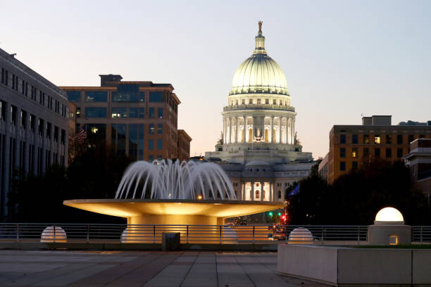 ウィスコンシン州議会議事堂。 - wisconsin state capitol ストック�フォトと画像