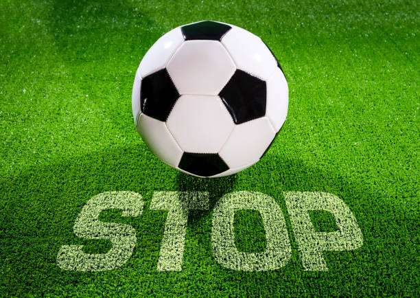 istock Stop the soccer game 1211425068