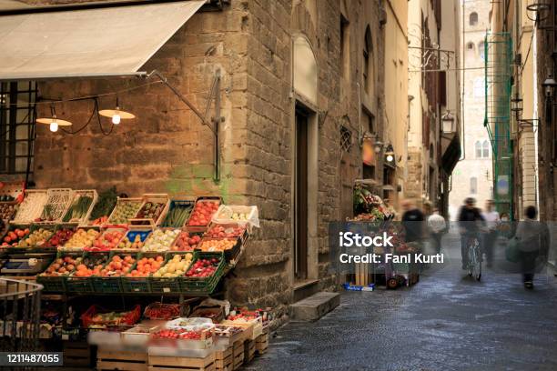 Street In Florence Italy Stock Photo - Download Image Now - Market - Retail Space, Florence - Italy, Italy