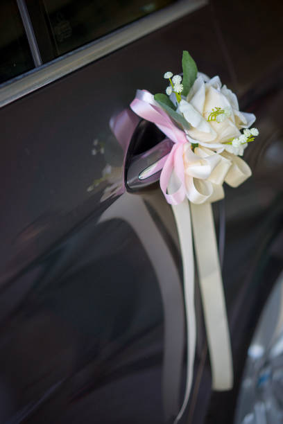 istock Flower wedding decoration on car 1211494860