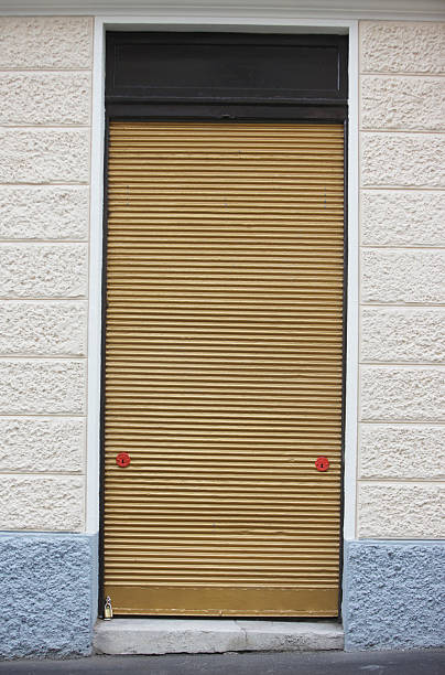 istock Golden door 121150311