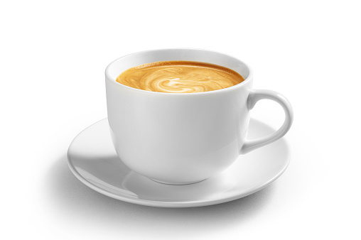Taza de café con café latte aislado sobre fondo blanco con trazado de recorte photo