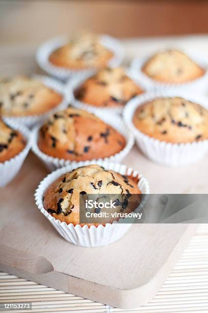 Muffiny - zdjęcia stockowe i więcej obrazów Bez ludzi - Bez ludzi, Bliskie zbliżenie, Ciasto