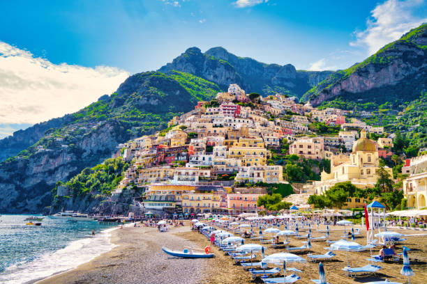 istock Positano - Beach - Amalfi coast - Italy 1211564589