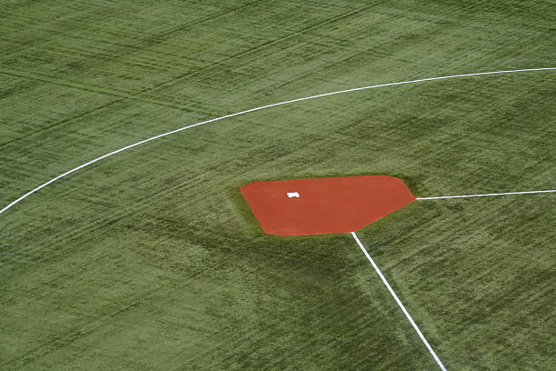 seconde base - baseball diamond baseball baseline base photos et images de collection