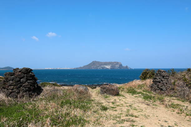 istock Sunrise Peak, Sea, Coast 1211580879