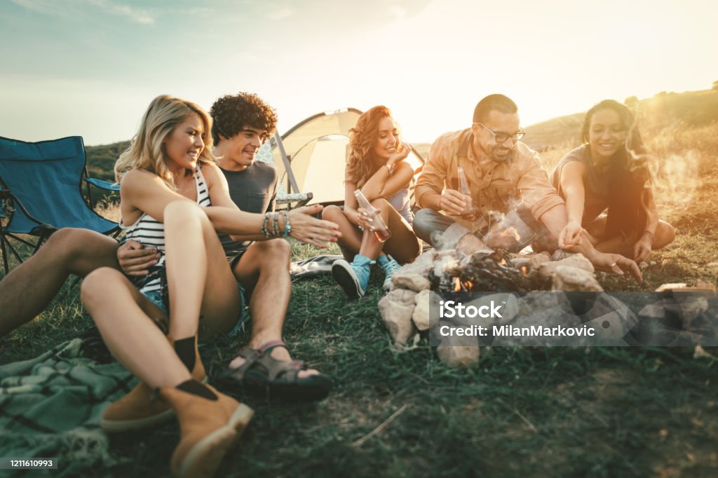 Happy Picnic - Lizenzfrei Freundschaft Stock-Foto