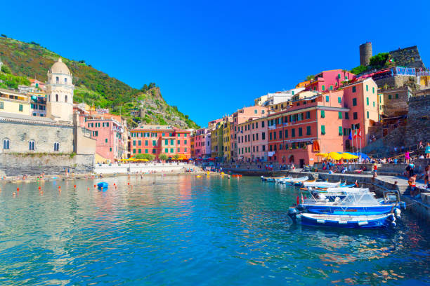 istock Vernazza, Cinque Terre, Italien 1211616363