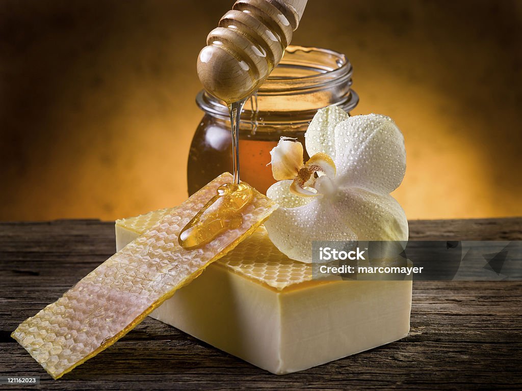 Природные домашние honey мыло - Стоковые фото Ароматический роялти-фри