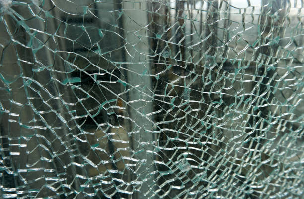 istock Near plan photo of a broken glass 1211705185