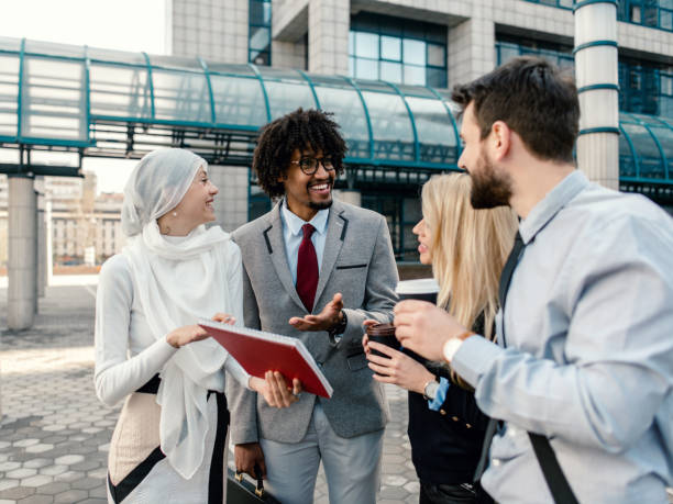 istock Consulting outdoors 1211719225