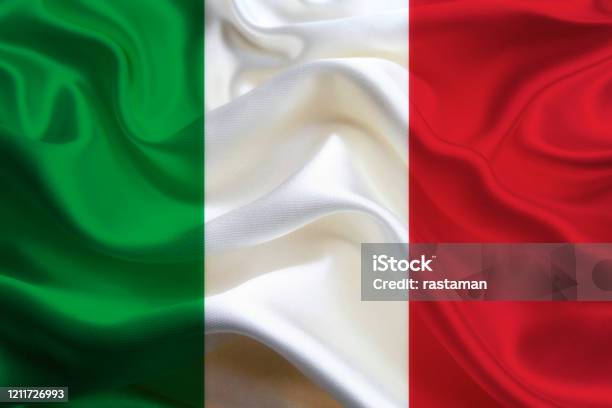 Bendera Italia Foto Stok - Unduh Gambar Sekarang - Bendera italia