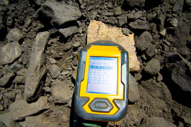 X-Ray Fluorescence Analyzer X-Ray Fluorescence Analyzer in the Field lead mine stock pictures, royalty-free photos & images