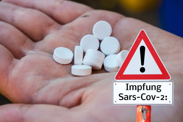 istock Vaccine warning sign Sars-Cov 2 1211762602