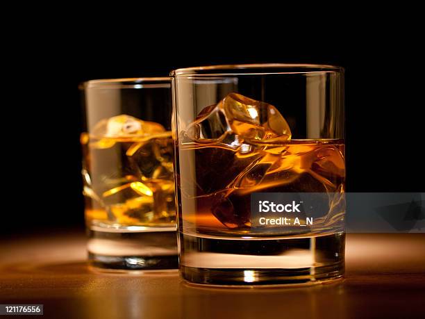 Photo libre de droit de Whiskey banque d'images et plus d'images libres de droit de Whisky - Whisky, Alcool, Boisson