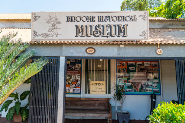 museu histórico de broome é imperdível para turistas - broome - fotografias e filmes do acervo