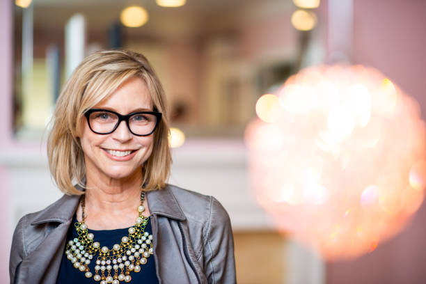 istock Stylish Creative Type Woman 1211848531