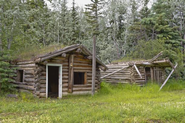 istock Prospector Orloff King's deserted cabin 1211886702