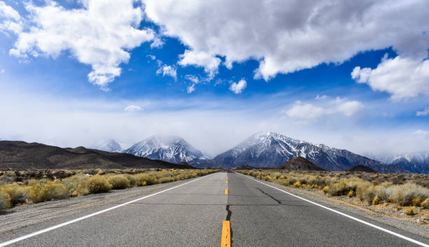 istock Road to adventure 1211895520