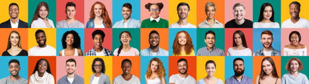 collage de divers portraits de personnes sur des arrière-plans colorés, panorama - people in a row in a row human face smiling photos et images de collection