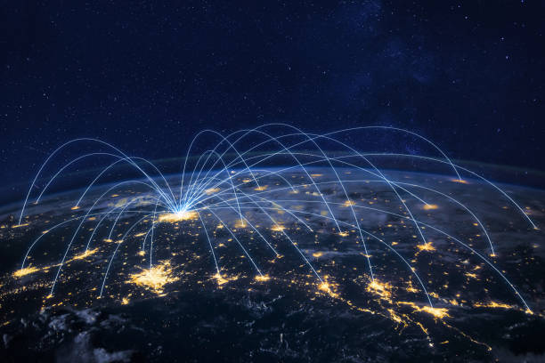 concepto de distribución y entrega, red sobre el planeta tierra - globe planet computer network communication fotografías e imágenes de stock